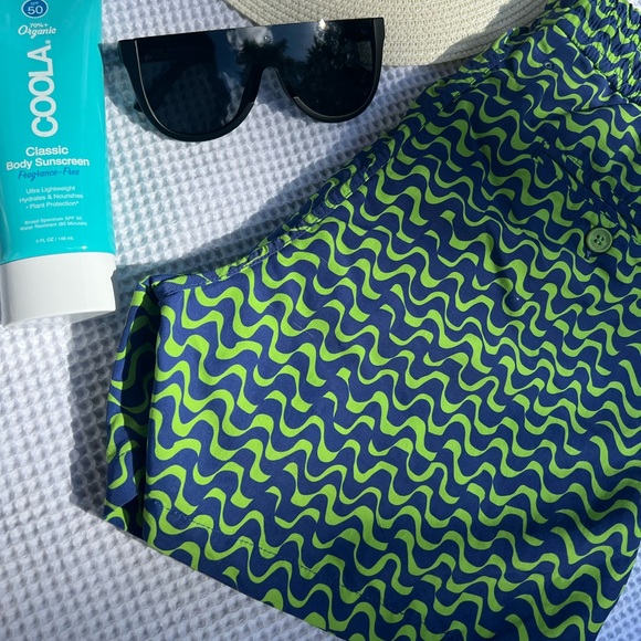 * 
IMPECCABLE CONDITION! * swim trunks! - Picture 10 of 13